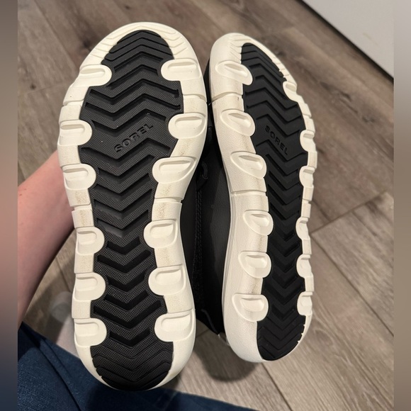 SOREL Explorer Next Joan Cozy black Sherpa bungee lace - Picture 6 of 7